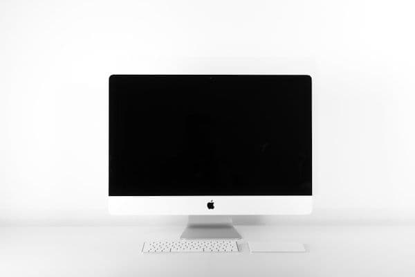 Samsung 32" 4K Monitor